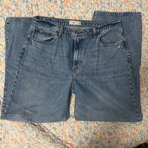 Loose fit Abercrombie jeans